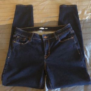 Old Navy Rockstar Super Skinny Jeans